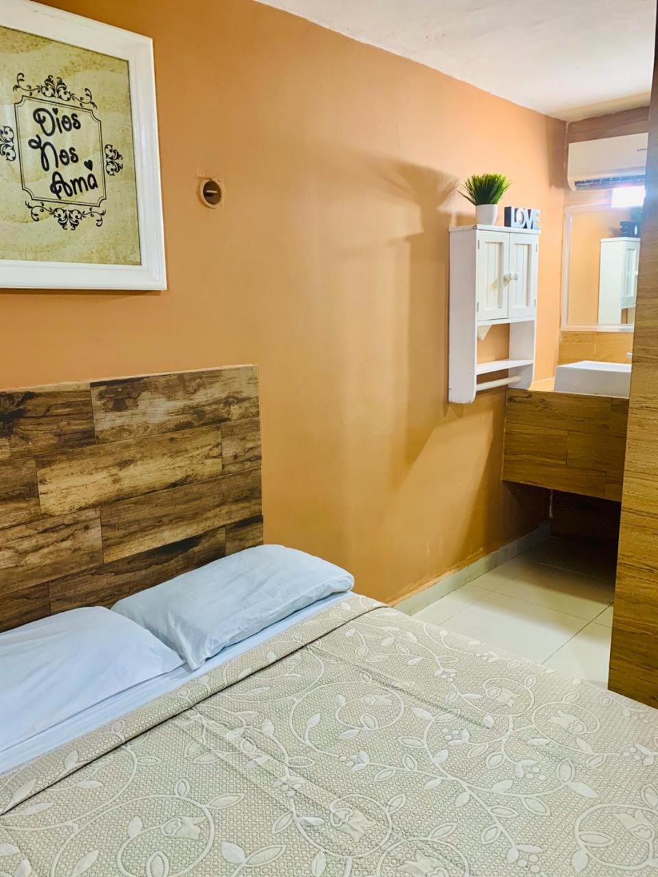 Dna Cancun Hotel Y Posada Стая снимка